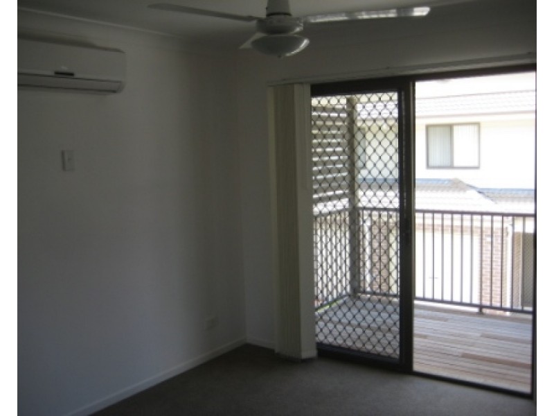 6/5 Cotterell Road, Kallangur QLD 4503