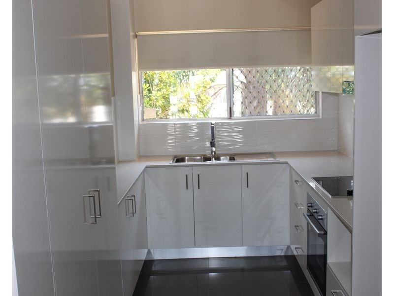 8 Terrace Street, Toowong QLD 4066