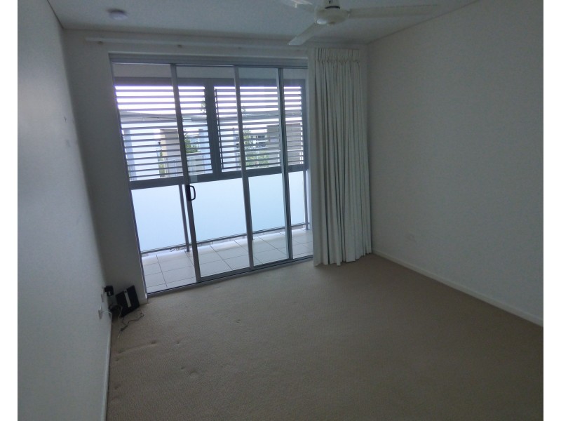 37/7 Grand Parade, Kawana Island QLD 4575
