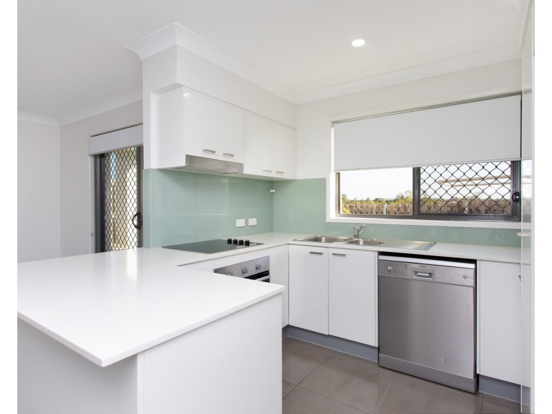 58/60 Grahams Rd, Strathpine QLD 4500