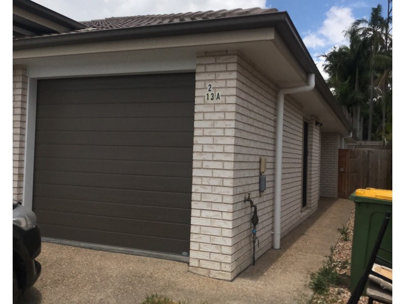 2/13A Spruce Street, Loganlea QLD 4131