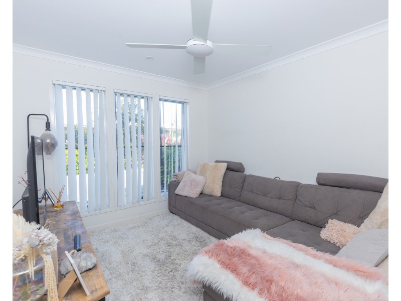 114/370 Gainsborough Drive, Pimpama QLD 4209