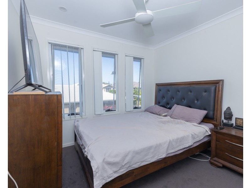 114/370 Gainsborough Drive, Pimpama QLD 4209