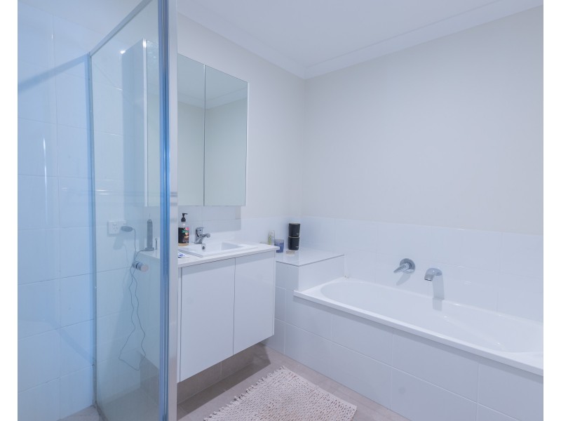 114/370 Gainsborough Drive, Pimpama QLD 4209