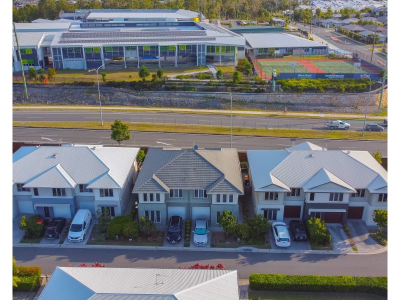 114/370 Gainsborough Drive, Pimpama QLD 4209