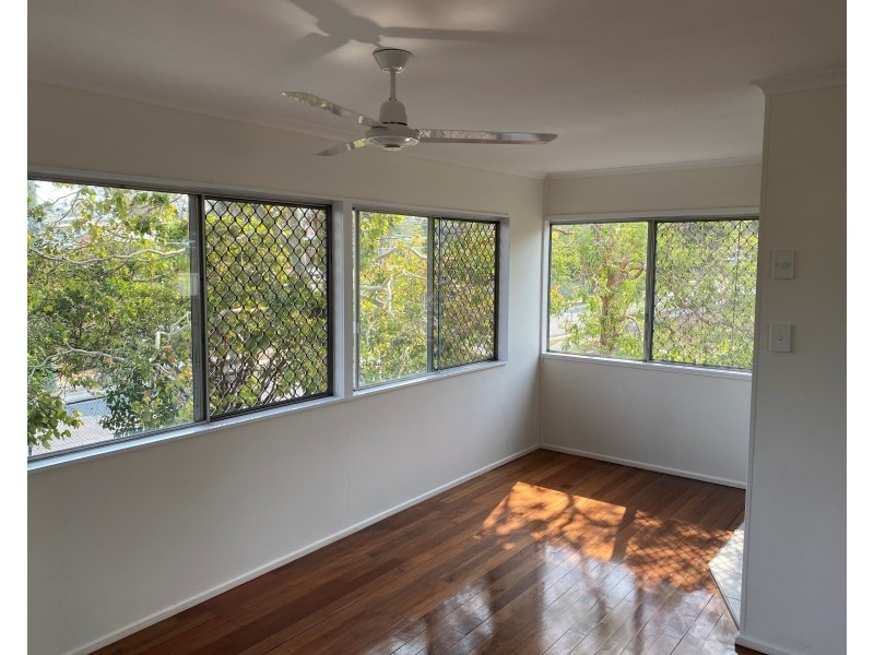 5 Waratah Street, Woodridge QLD 4114