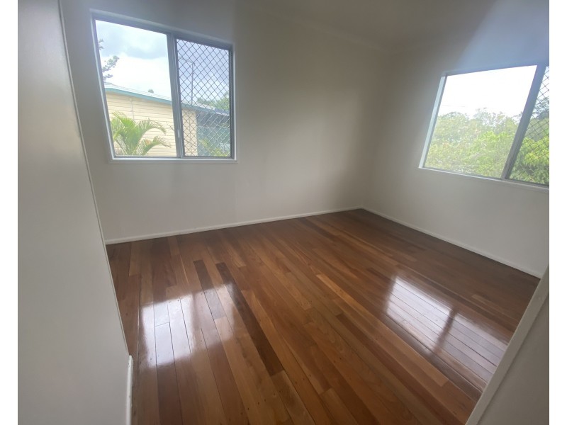 5 Waratah Street, Woodridge QLD 4114