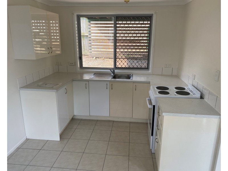 5 Waratah Street, Woodridge QLD 4114