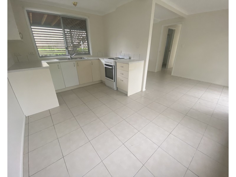 5 Waratah Street, Woodridge QLD 4114