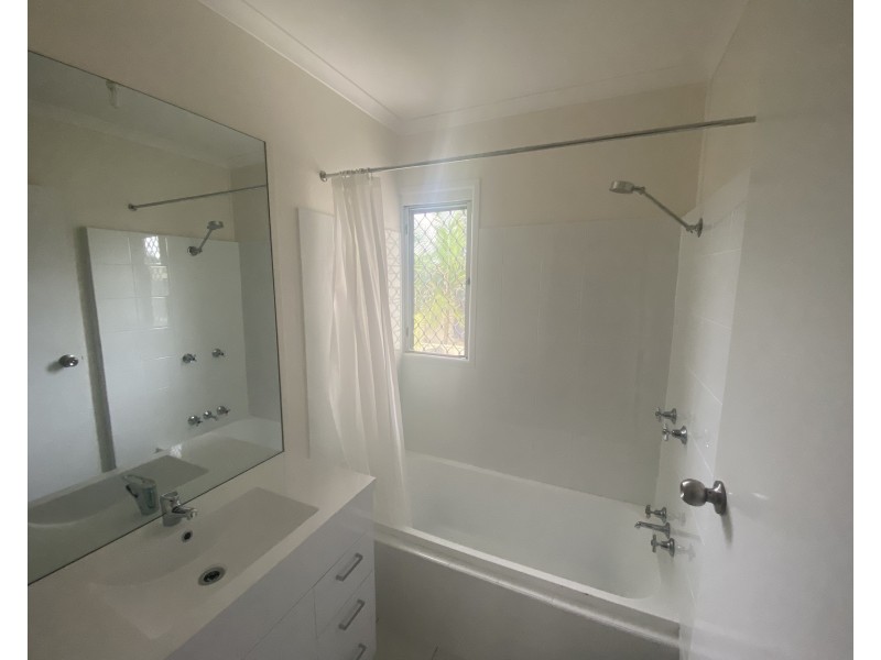 5 Waratah Street, Woodridge QLD 4114