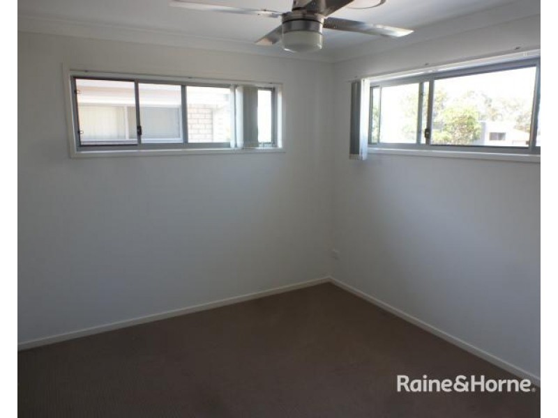 28/86 Carselgrove Ave, Fitzgibbon QLD 4018