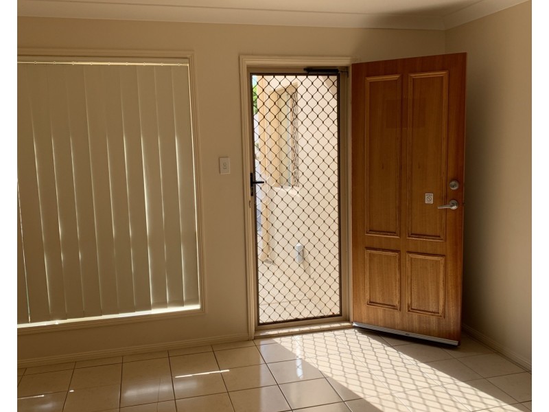 3/147 Fryar Road, Eagleby QLD 4207