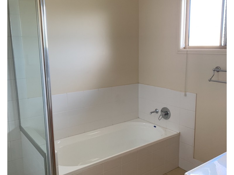 3/147 Fryar Road, Eagleby QLD 4207