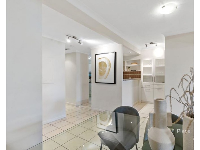 23/78 CAIRNS STREET, Kangaroo Point QLD 4169