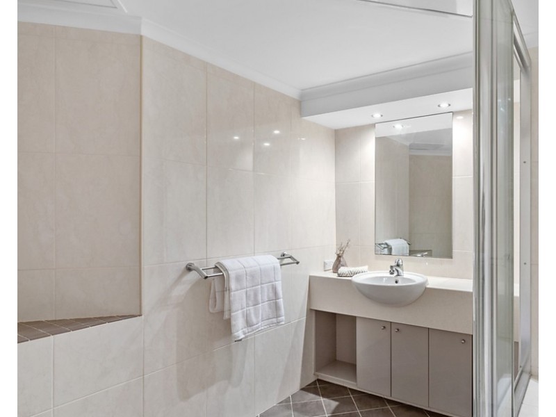 23/78 CAIRNS STREET, Kangaroo Point QLD 4169