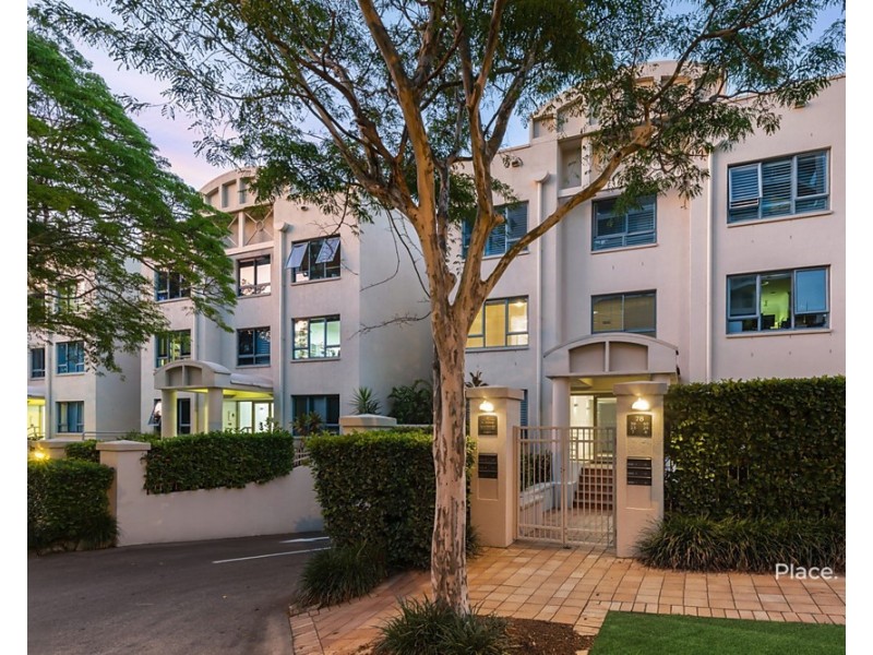 23/78 CAIRNS STREET, Kangaroo Point QLD 4169