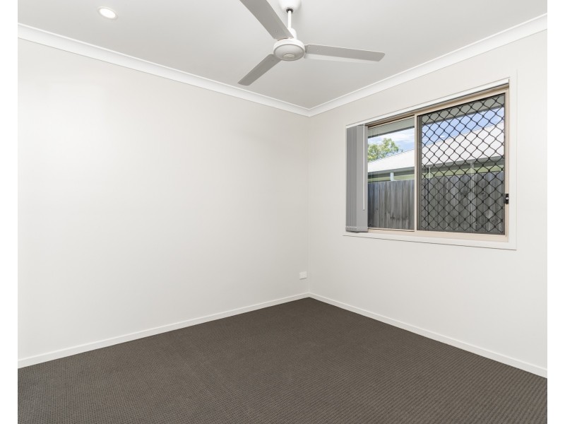 64 Baspa Street, Holmview QLD 4207