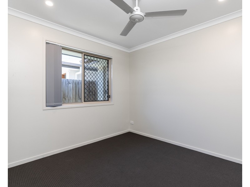 64 Baspa Street, Holmview QLD 4207