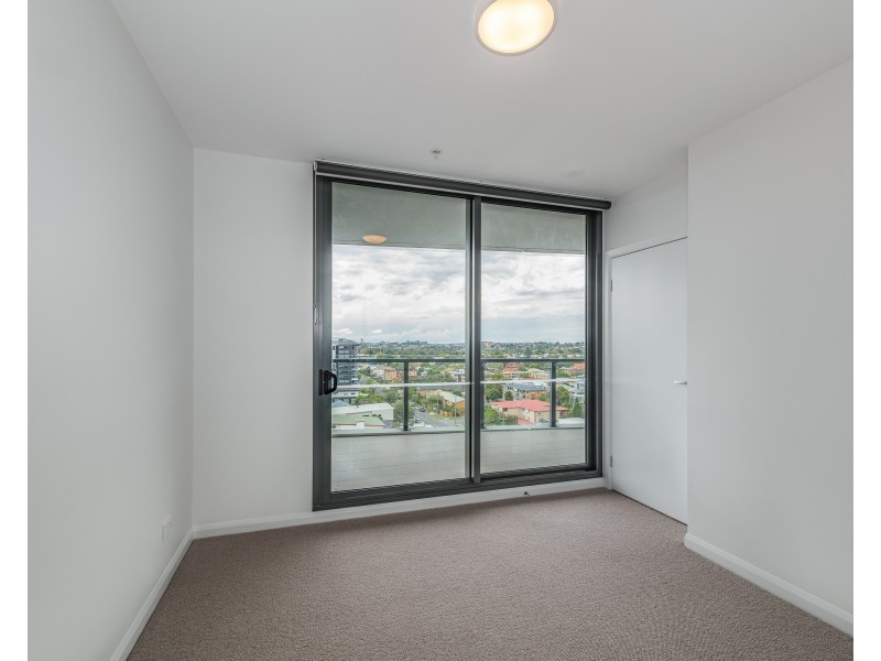 11002/300 Old Cleveland Road, Coorparoo QLD 4151