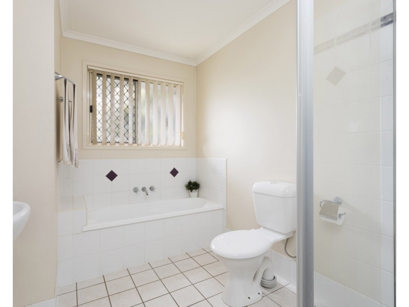 60/21 Tripcony Place, Wakerley QLD 4154