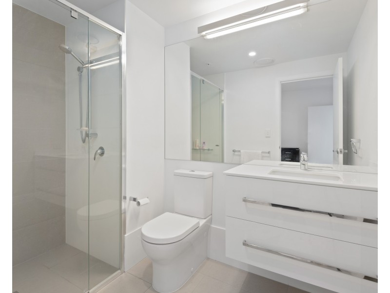 11404/300 Old Cleveland Road, Coorparoo QLD 4151