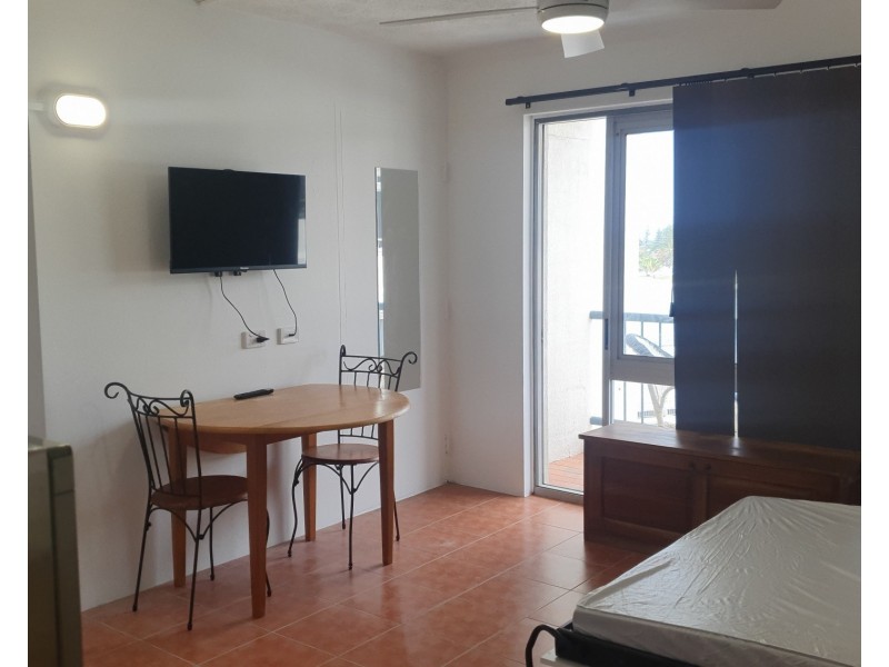 612/2 Barney Street, Southport QLD 4215