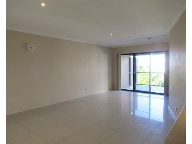 16/24 Parker Street, Labrador QLD 4215