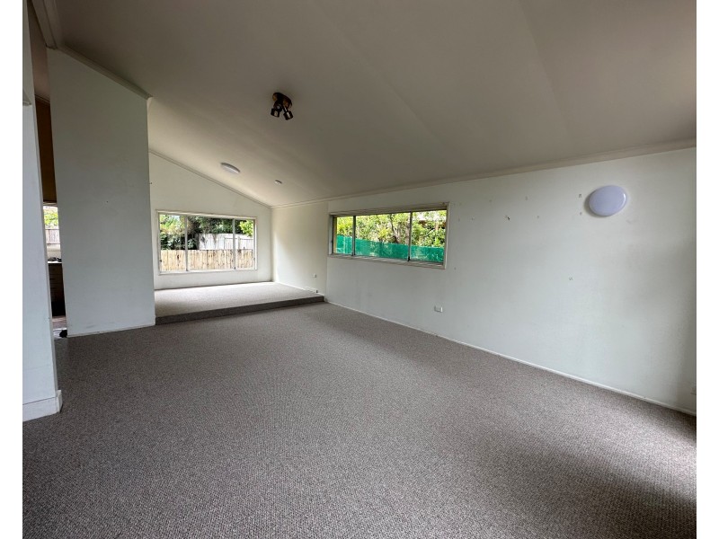172 STANHILL DRIVE, Surfers Paradise QLD 4217