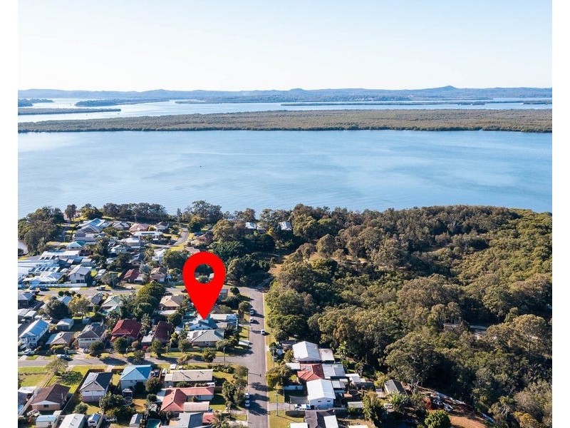 36 Phillip Street, Redland Bay QLD 4165