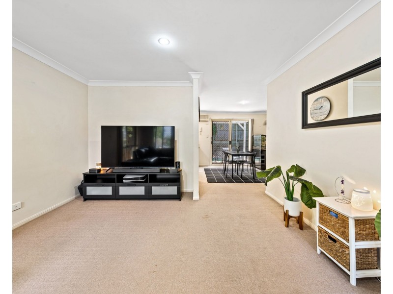 4/10 Chapman Place, Oxley QLD 4075