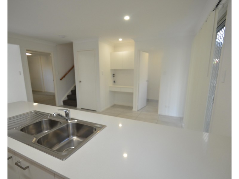 68/29 Claussen Street, Browns Plains QLD 4118