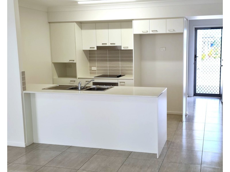 63/8 Casey Street, Caboolture South QLD 4510