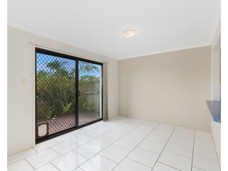 3/2 Concord Circuit, Robina QLD 4226