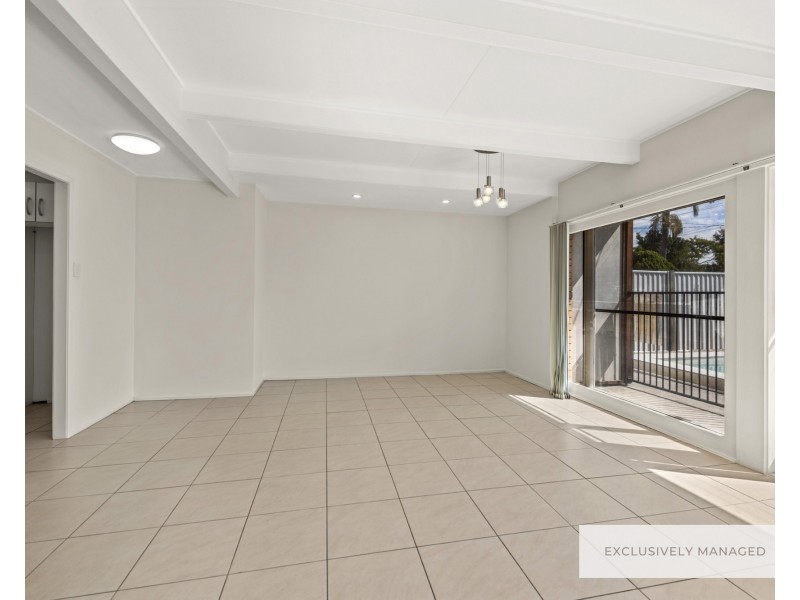 14 Mirragin Street, Chermside West QLD 4032
