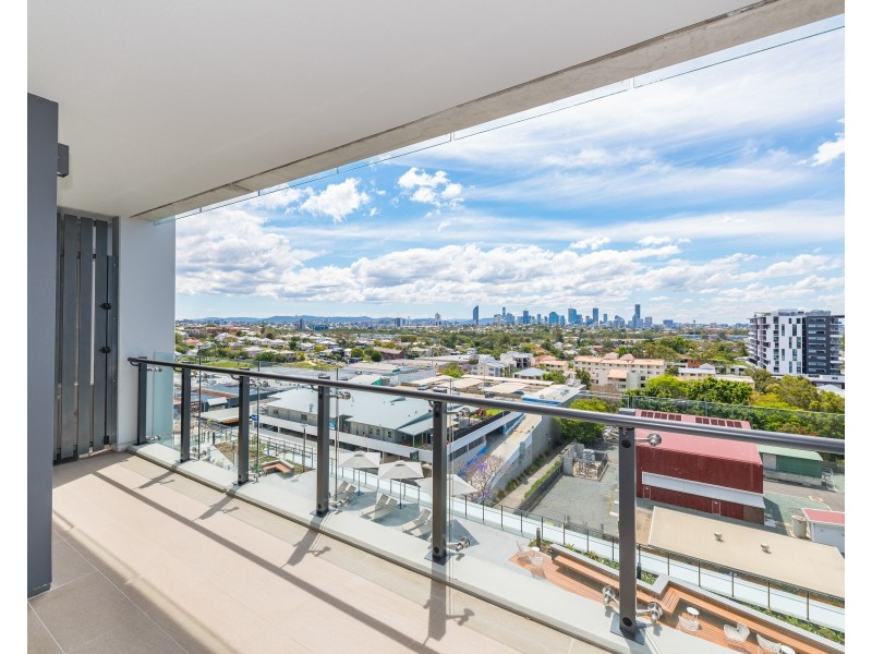 20704/300 Old Cleveland Rd, Coorparoo QLD 4151