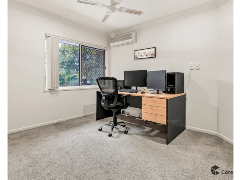 22 Riverwood Drive, Ashmore QLD 4214