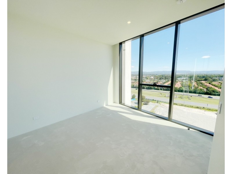 31004/24 The lanes Boulevard, Mermaid Waters QLD 4218