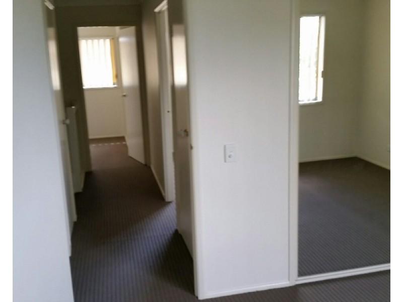 6/2 Bos Drive, Coomera QLD 4209