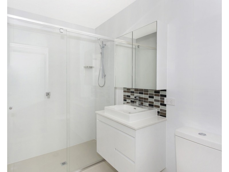 56/21 Manning Street, Milton QLD 4064