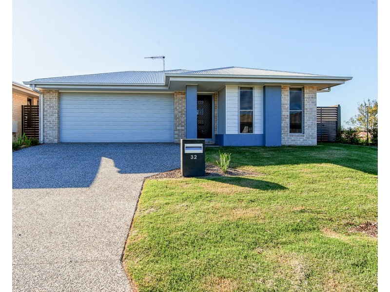 32 Harvey Circuit, Griffin QLD 4503
