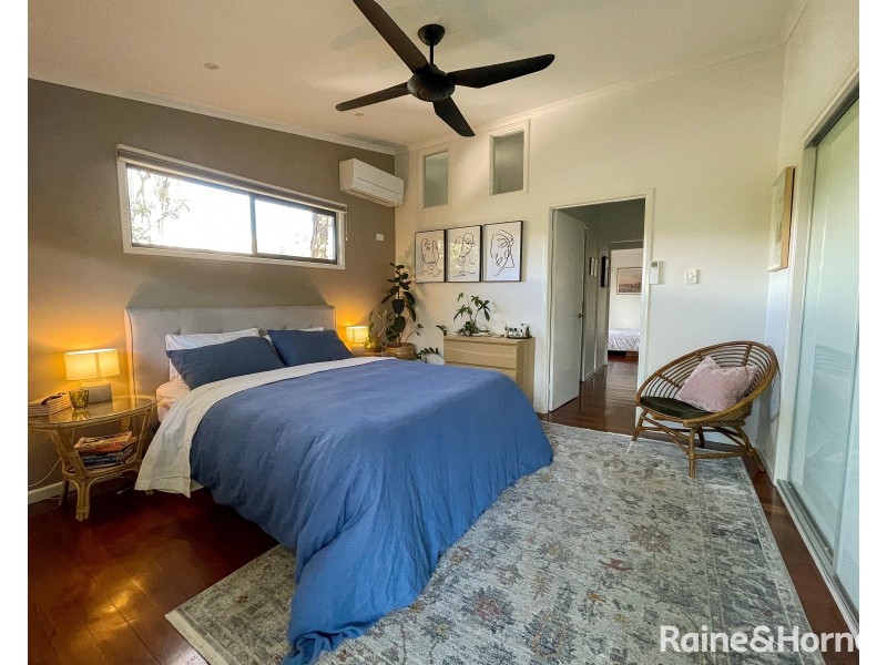 3 Blackstone St., Indooroopilly QLD 4068