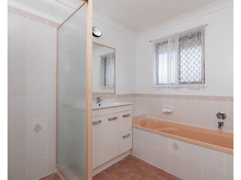 12 Highbury Drive, Crestmead QLD 4132