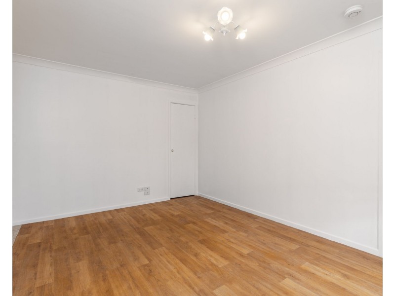 12 Highbury Drive, Crestmead QLD 4132