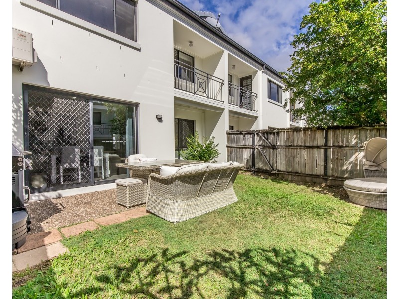 32/2 Concord Circuit, Robina QLD 4226