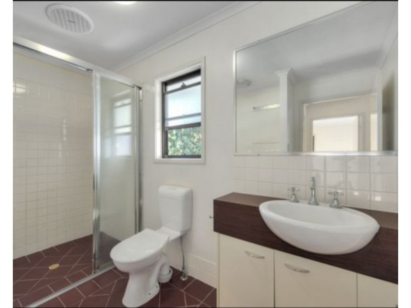 106 Linton Street, Kangaroo Point QLD 4169