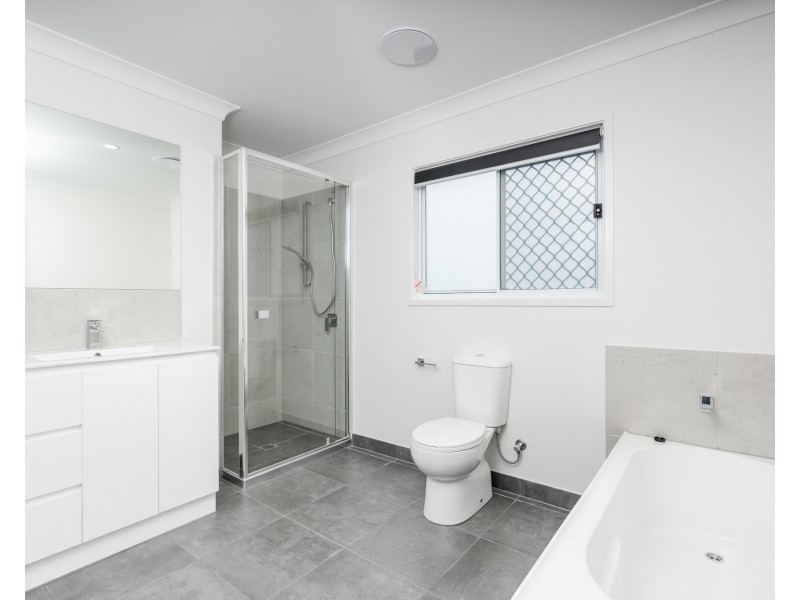 15a Alderbaran Drive, Kingston QLD 4114