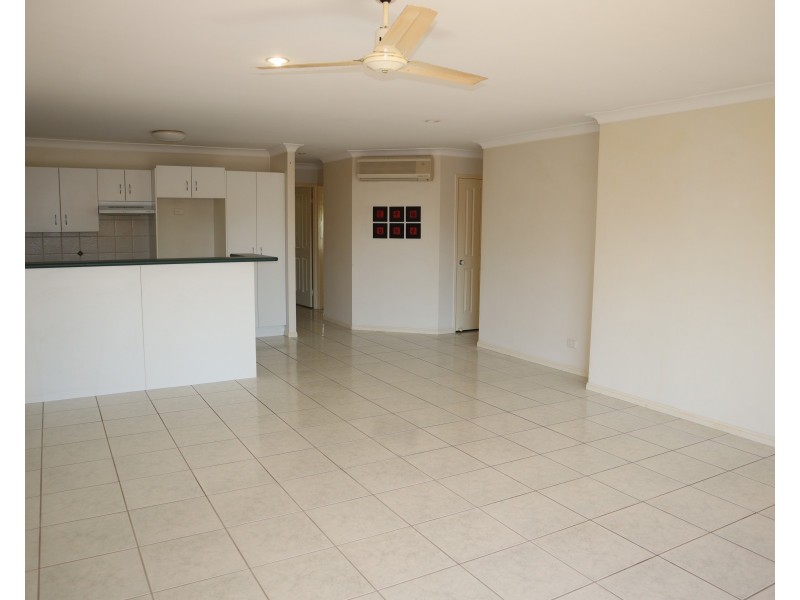 4/115 Albany Creek Road, Aspley QLD 4034