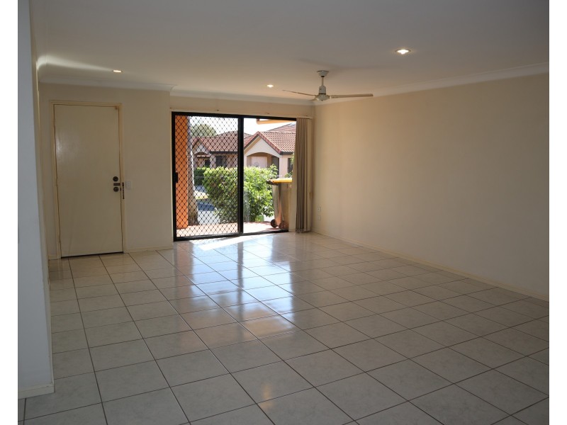 4/115 Albany Creek Road, Aspley QLD 4034