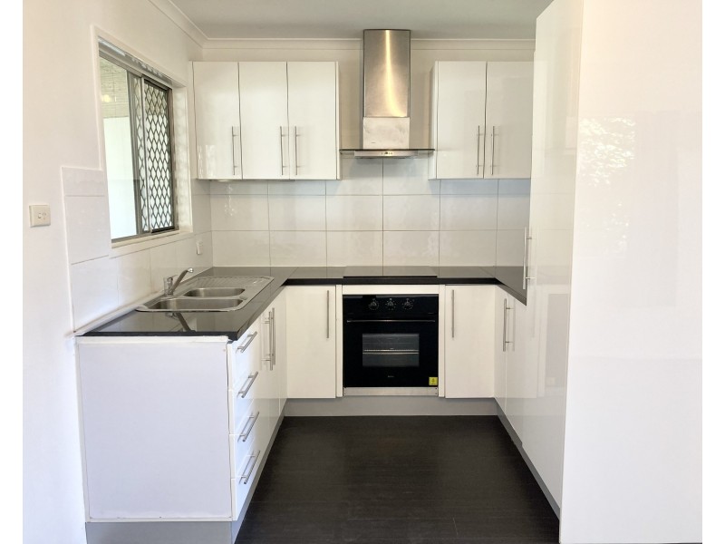 12 Cypress Street, Woodridge QLD 4114