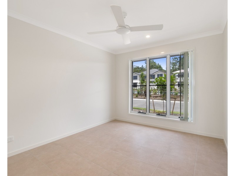 23/430 Gainsborough Drive, Pimpama QLD 4209